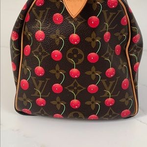 Cerise speedy details